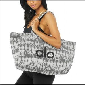 Alo shopper tote NWT